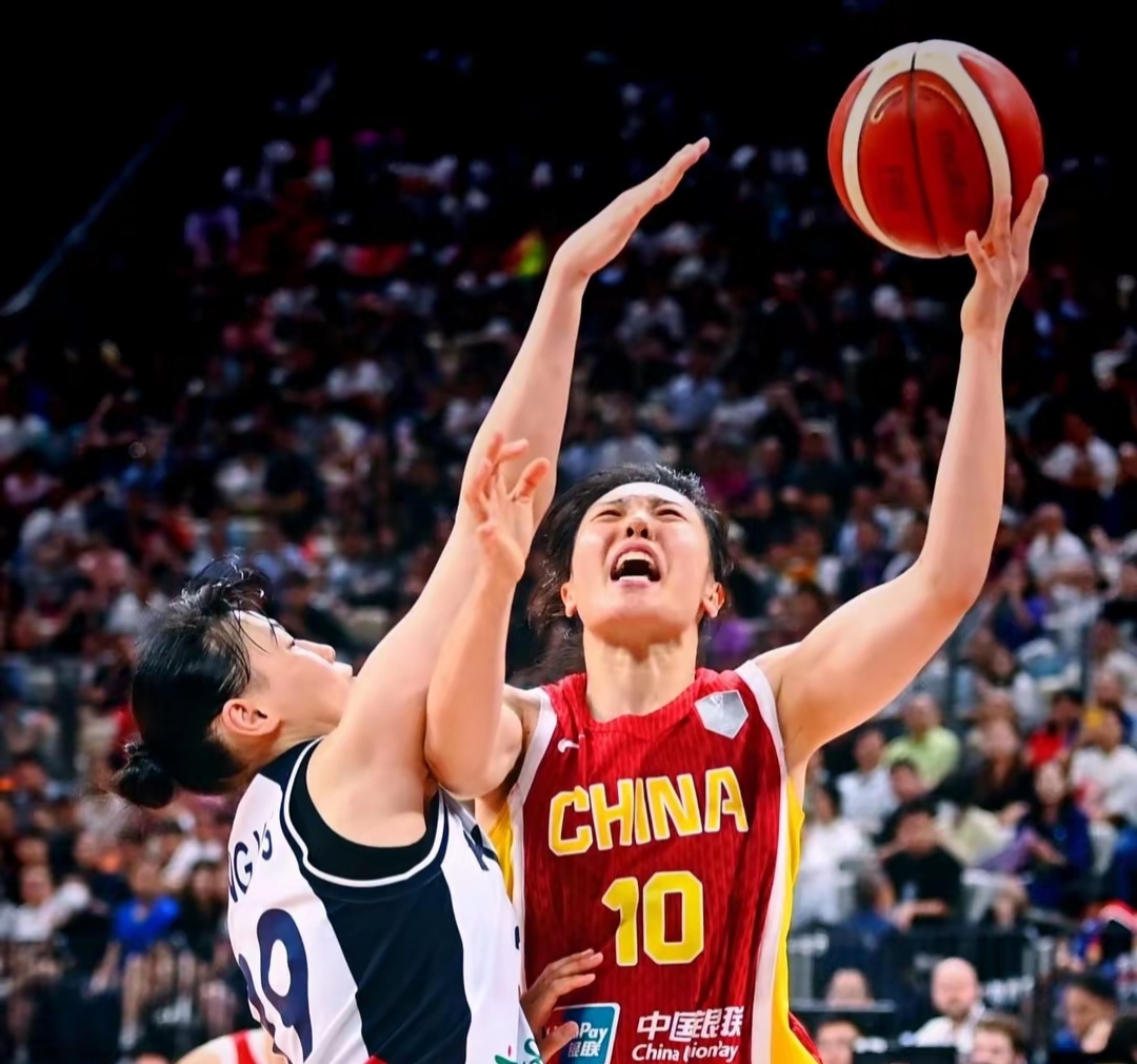 爱游戏体育在线体育赛事-关键时刻社区盾焦点战，深圳男篮篮板制胜，震撼外界，球队文化再被提及-爱游戏体育在线体育赛事