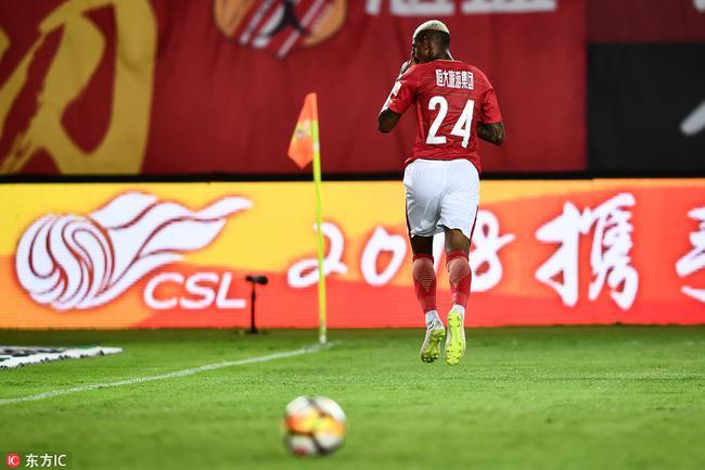 关于欧冠今夜走向成谜，广州队止住颓势，气氛紧张，赛程密集仍需轮换的信息