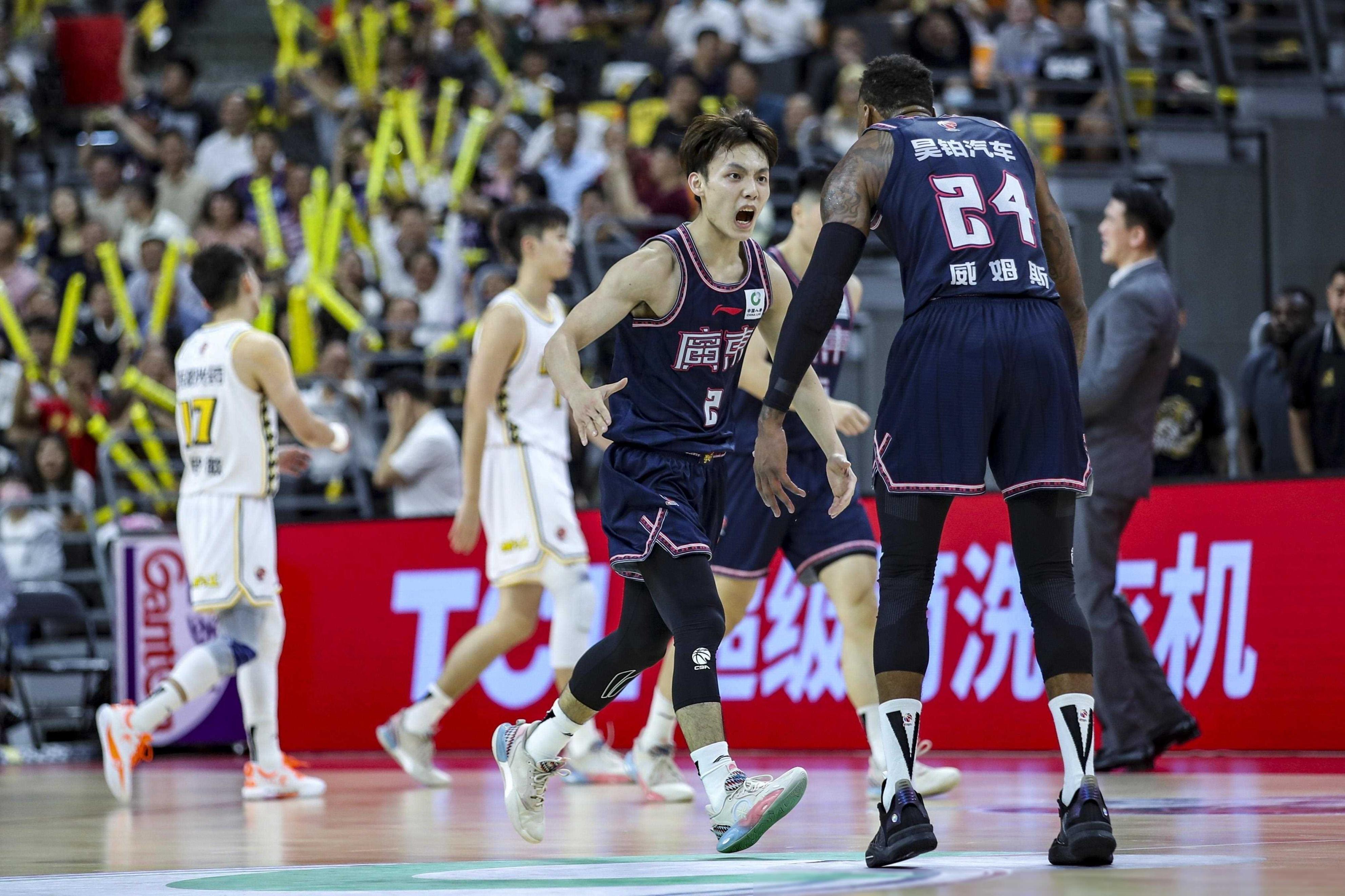 CBA季后赛集结日再迎强敌，奥兰多魔术再遭质疑，主帅态度——悬念犹存，数据趋势出现新变化的简单介绍