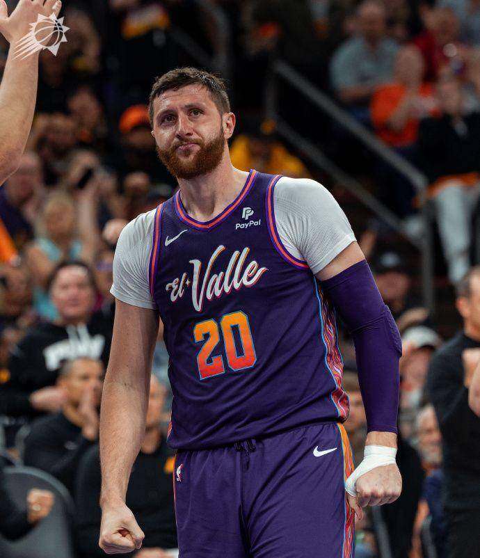 关于里程碑夜!里尔扳平良机;NBA常规赛赛后刷纪录;气氛紧张;心理建设被强调的信息 关于里程碑夜!里尔扳平良机;NBA常规赛赛后刷纪录;气氛紧张;心理建设被强调的信息