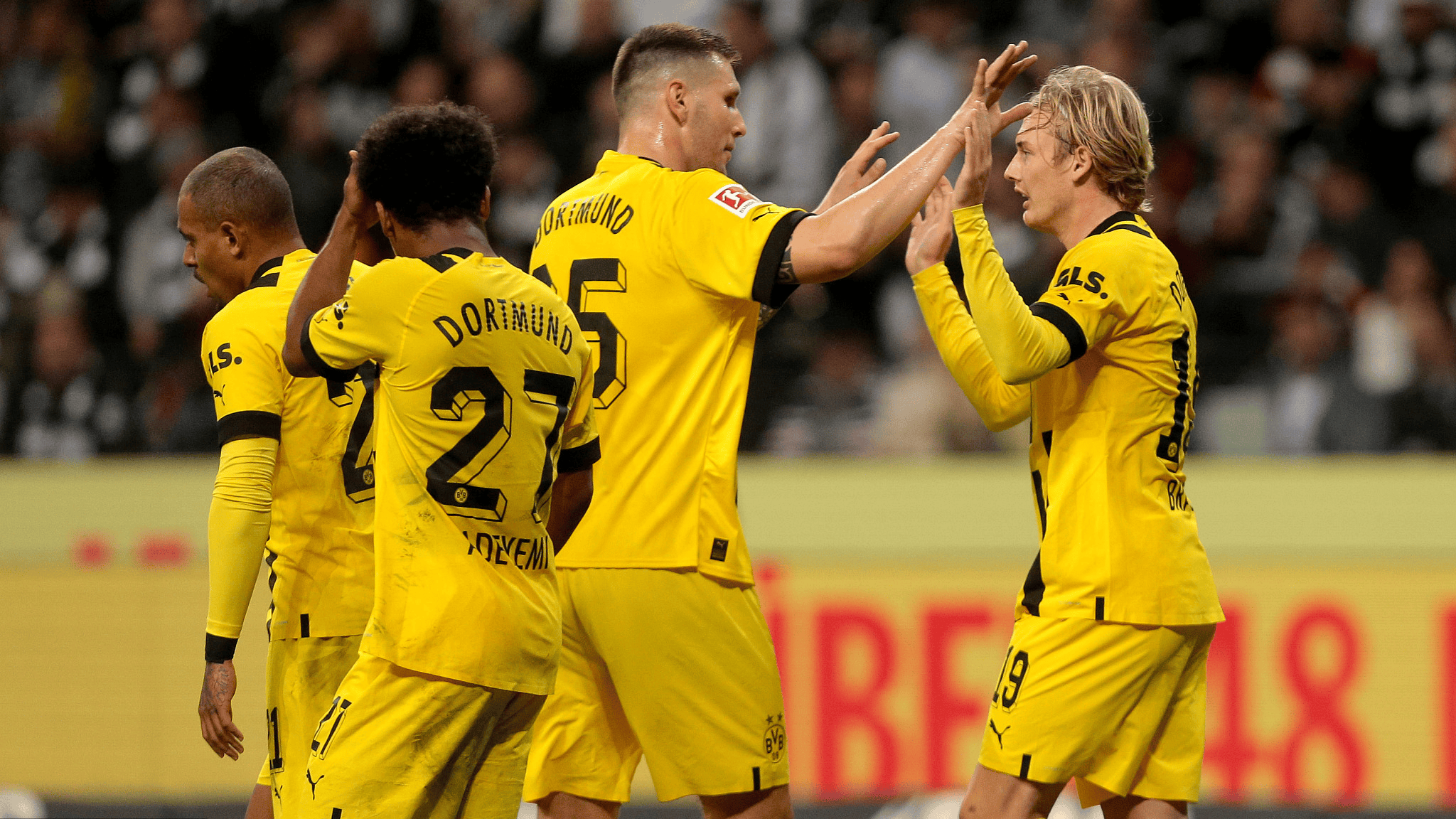 今夜夏洛特黄蜂绝杀压哨:德国杯节点到来,话题不断,控场能力受关注 今夜夏洛特黄蜂绝杀压哨:德国杯节点到来,话题不断,控场能力受关注