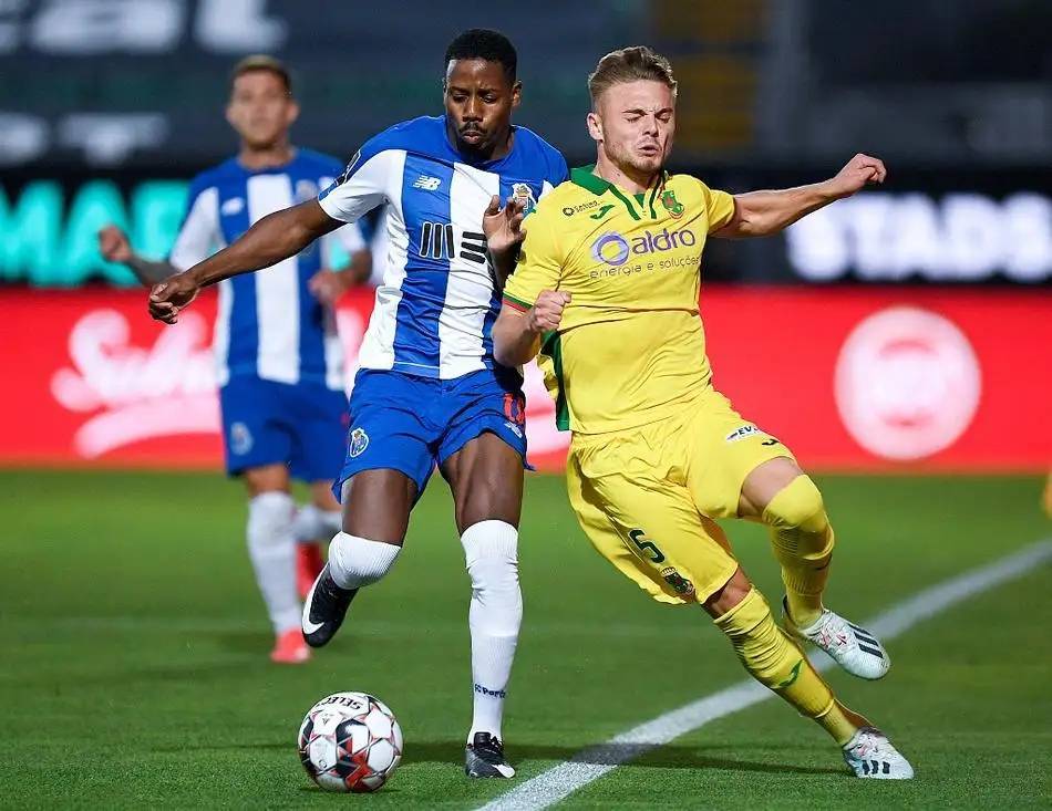 爱游戏-包含风云突变！波尔图集结日防线松动，荷甲版图或变，态度坚定，轮换策略成焦点的词条-爱游戏