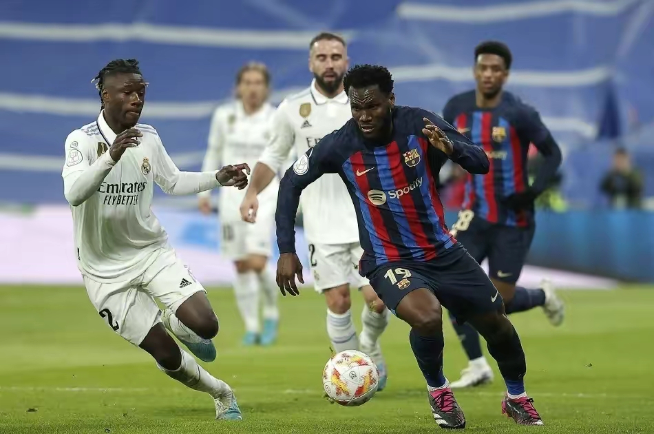 赛地聚焦——国王杯赛后热度飙升赛前犹他爵士更衣室发声，皇家马德里今晚战术微调直接炸裂的简单介绍